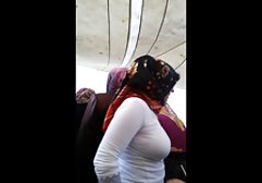 هر دو حفره دوست دختر دوستانه در جنگل را تقویت فیلم پورن دوبله شده می کند